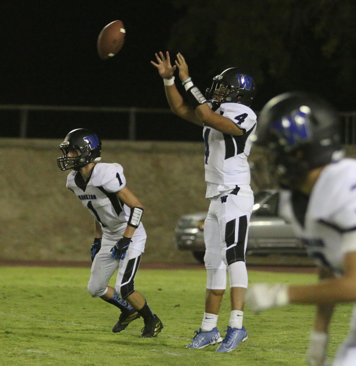 Bullpups own Huskies, make it half a dozen Dog Bowls in a row